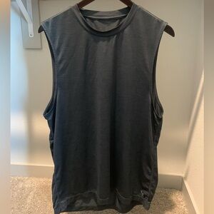 Blue Vuori Tank-Top- Size Medium